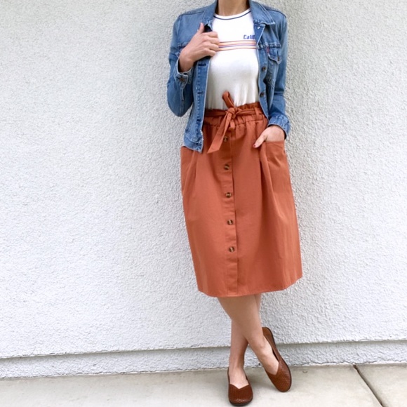 sadie & love Dresses & Skirts - Sadie & Love button front cotton midi skirt